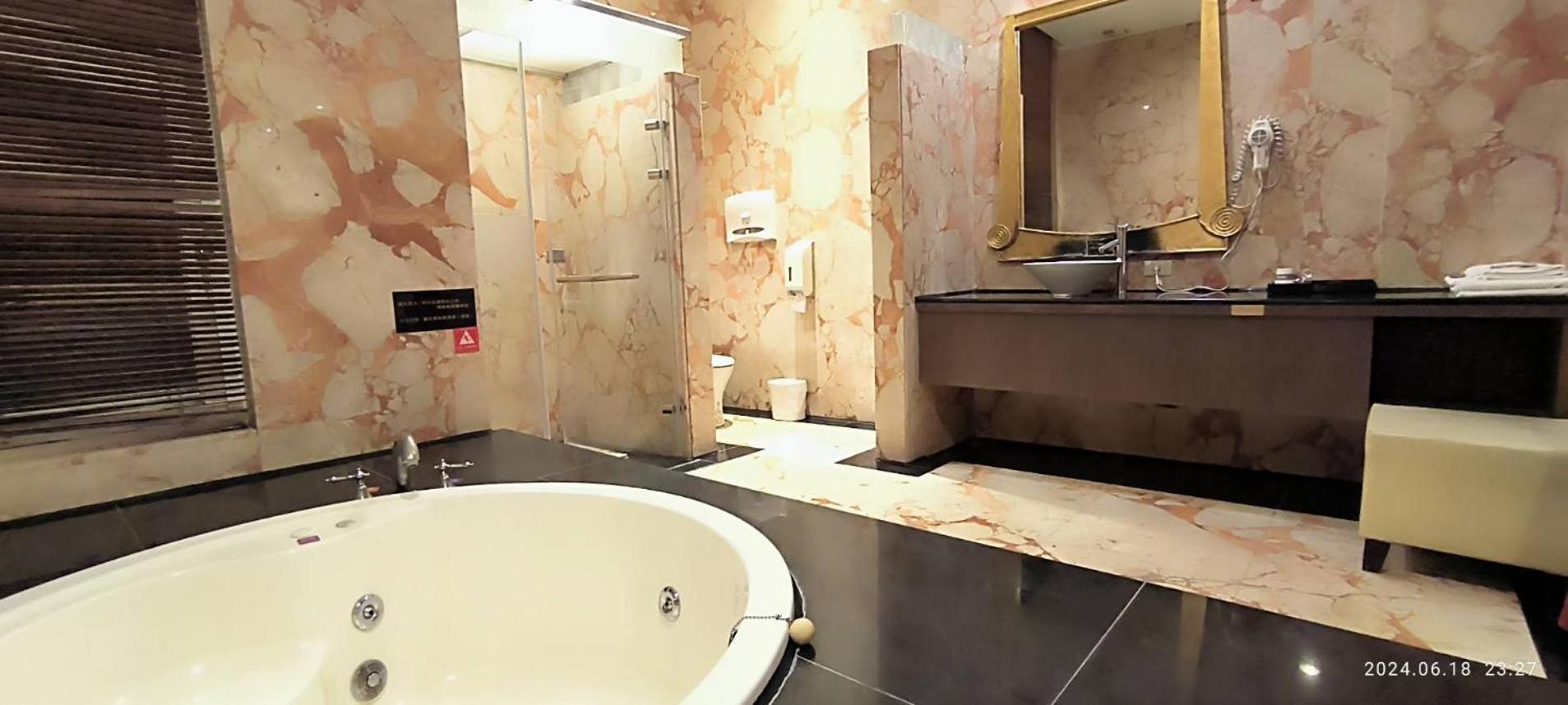 Shantis Motel Thành phố Gia Nghĩa Ngoại thất bức ảnh